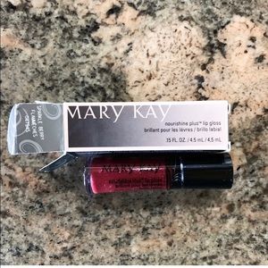 Mary Kay Nourishine Plus Lip Gloss- Sparkle Berry